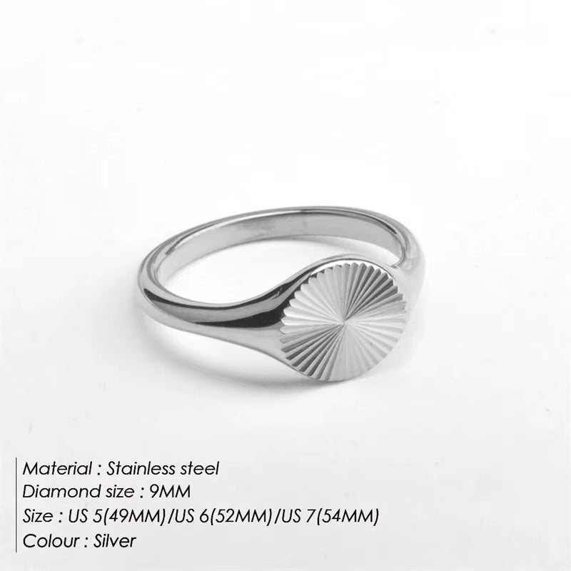 High Quality Wave Rings for Women Minimalist Dainty Rays Texture Circle Ring Stainless Steel Signet Chunky Dome Ring