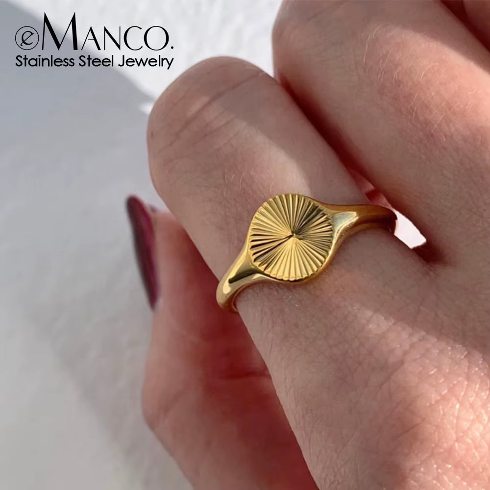 High Quality Wave Rings for Women Minimalist Dainty Rays Texture Circle Ring Stainless Steel Signet Chunky Dome Ring