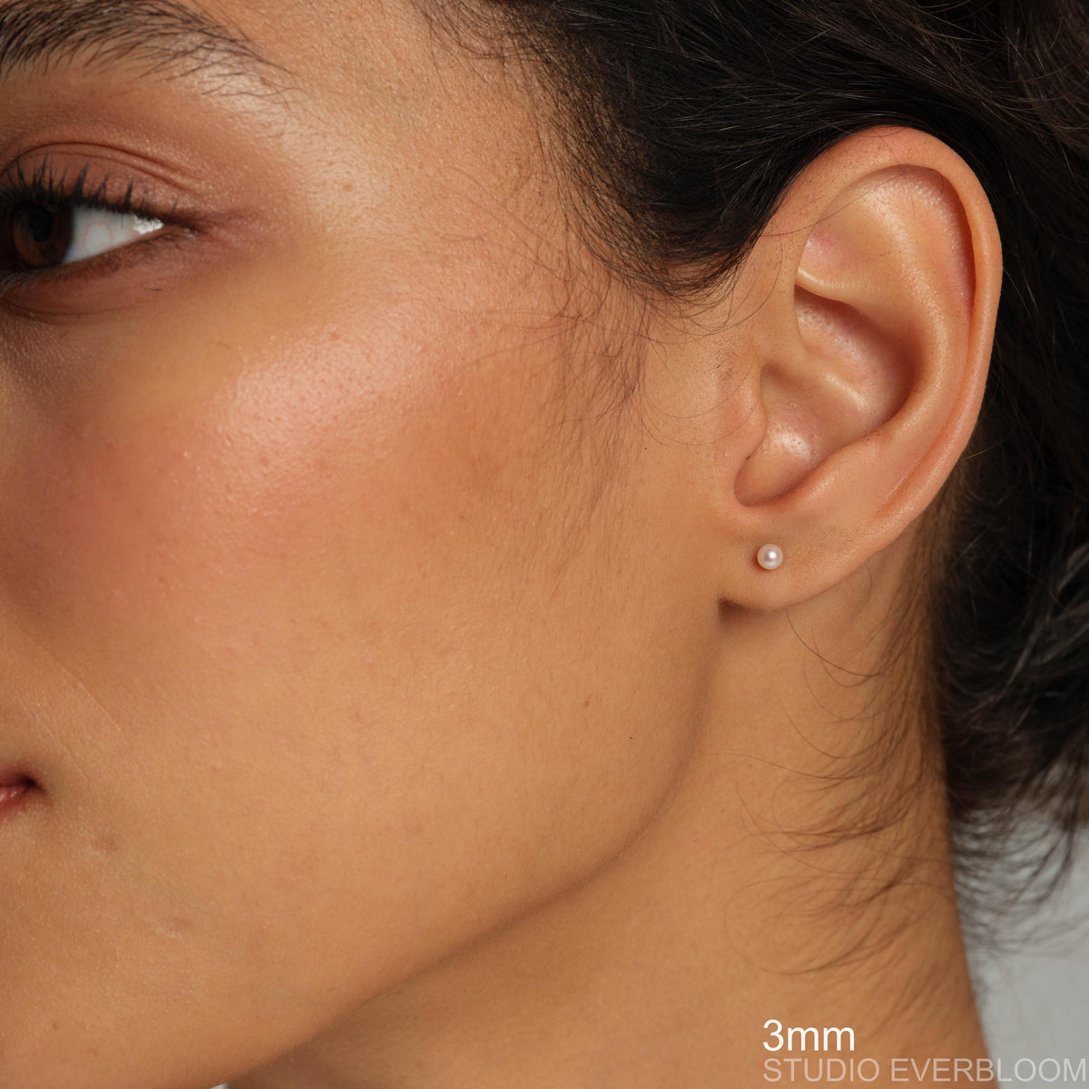 14K Solid Gold Freshwater Pearl Stud Earrings, Minimalist Aurora Luster Pearl